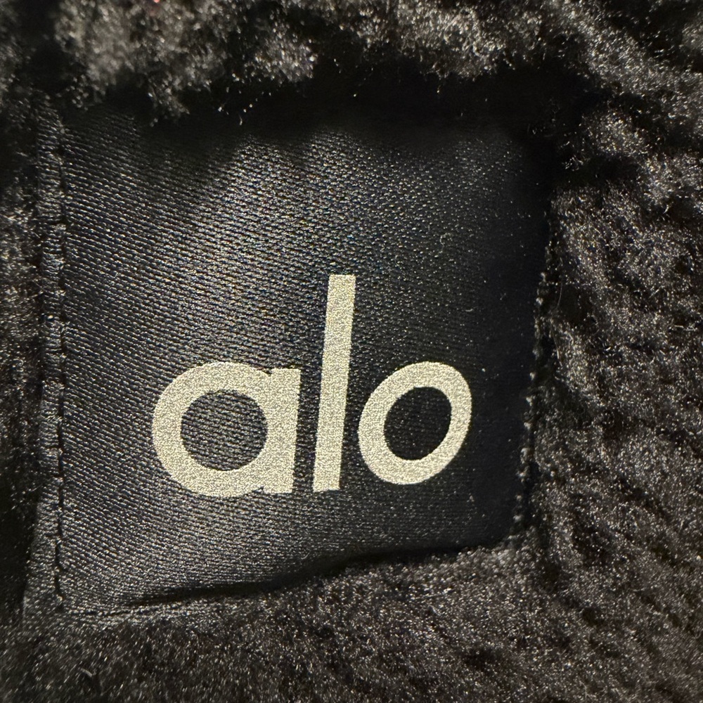 ALO Yoga Black Teddy Jacket - Picture 2 of 5